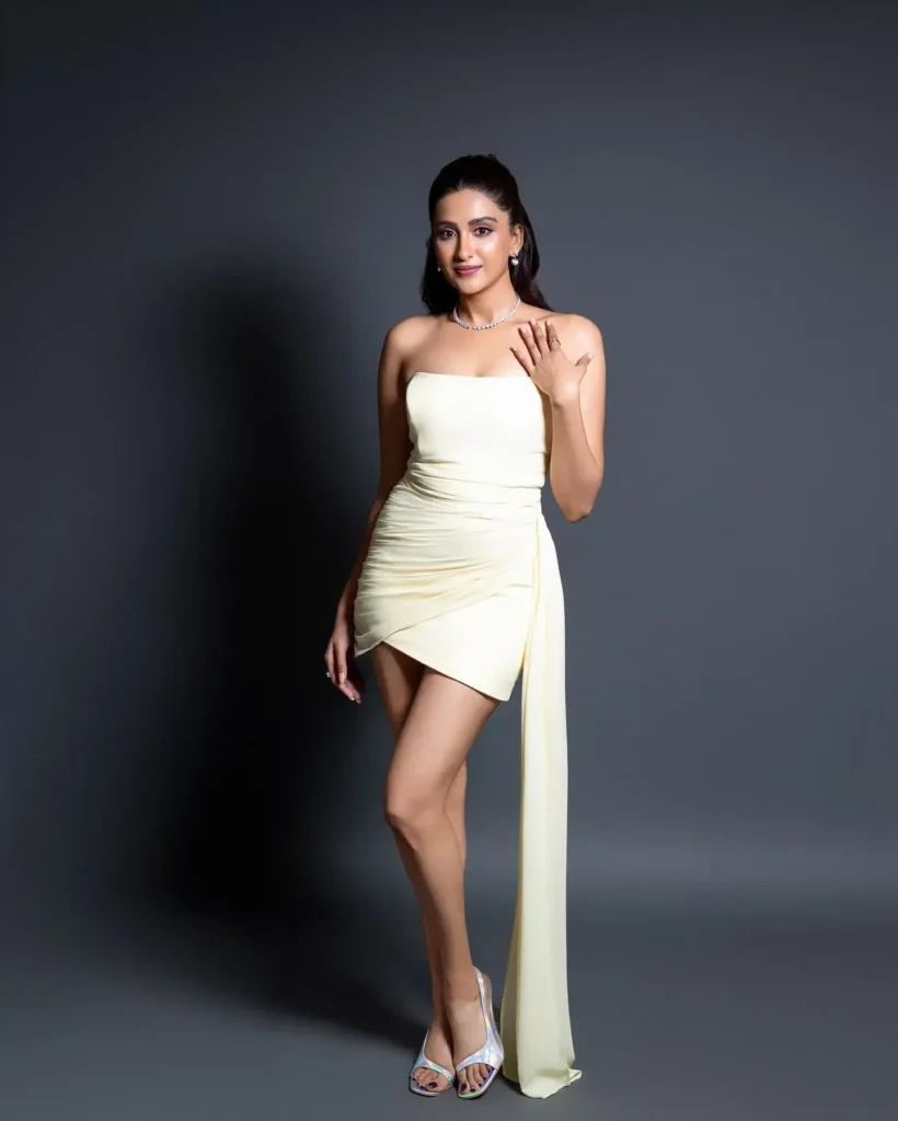 Nimrit Kaur Ahluwalia का ज़बरदस्त जलवा