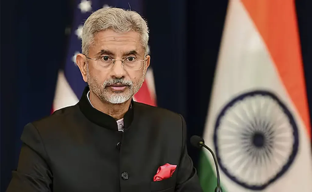 S Jaishankar ने आतंकवाद को लेकर पाकिस्तान पर निशाना साधा: ‘वे बड़े शहरों से अपनी गतिविधियां चलातें हैं!’